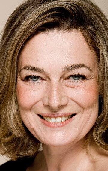 Жалаңаш Патрисия Барзик