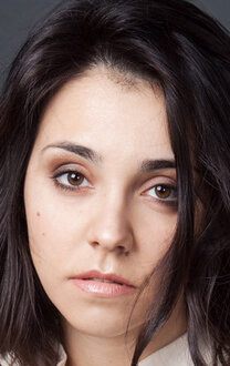 Порно күйеуі әйелін досымен ұстады