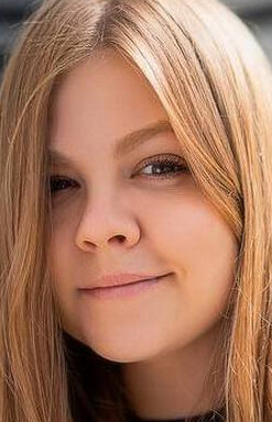 Алина Пязок: фильмы, биография, семья, фильмография — Кинопоиск