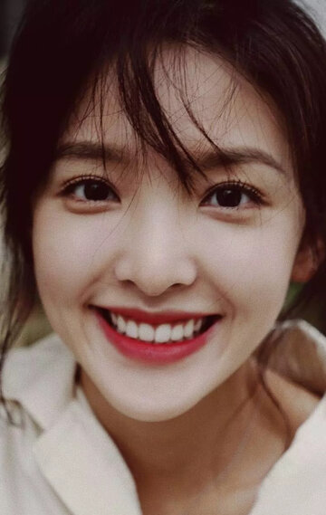 Қыздар жігіттің аузына сисады (порно видео)