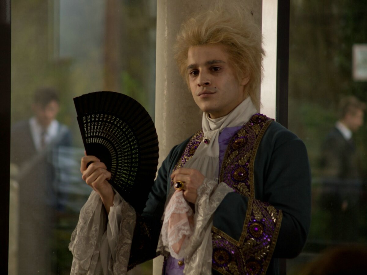 Фото: Таймлесс. Рубиновая книга / Кадр из фильма «Таймлесс. Рубиновая ...