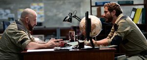 На дне кадр 3 онлайн-кинотеатр Эмбликс
