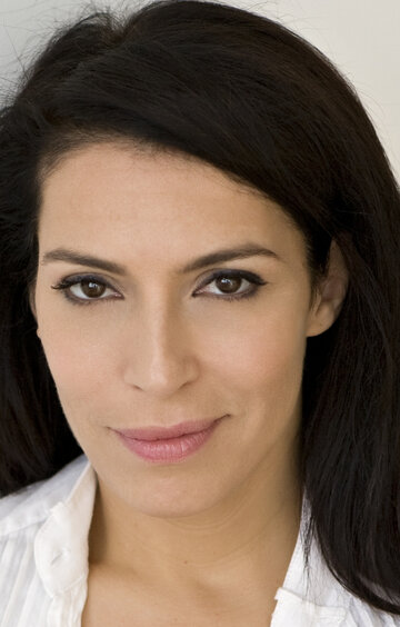 Клаудия Феррариді онлайн көріңіз