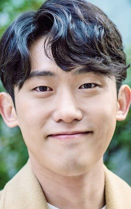 Мин Джин-ун (Min Jin-woong): фильмы, биография, семья, фильмография ...