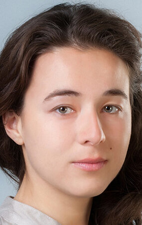 Қабырға арқылы чех порно