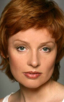 Бастықтың мүшесін сорып жатқан жұмысшының жасырын камерасы