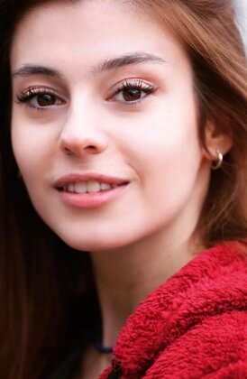 Элиф Доган (Elif Dogan): фильмы, биография, семья, фильмография — Кинопоиск