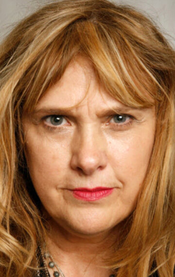 Қыздар сперматозоидты сықтырып, ішеді