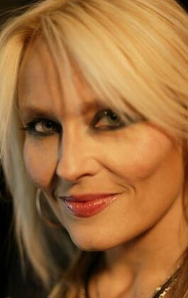 Доро Пеш (Doro Pesch): фильмы, биография, семья, фильмография — Кинопоиск