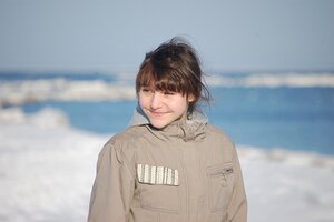 Зимняя дочь кадр 2 онлайн-кинотеатр Эмбликс