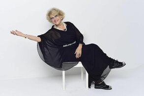 Табиғаттағы әже порно