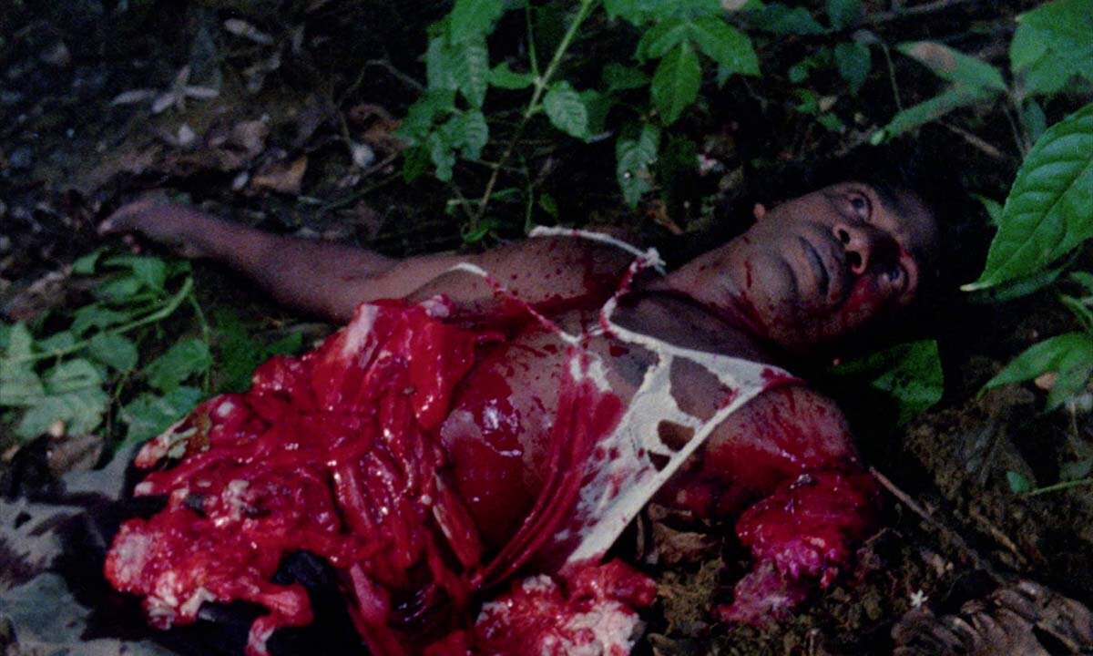 Фото: Ад каннибалов 2  Скриншот фильма "Ад каннибалов 2" (1980) ...