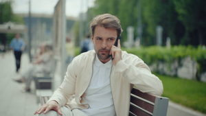 Тысяча роз кадр 14 на Эмбликс в Hd