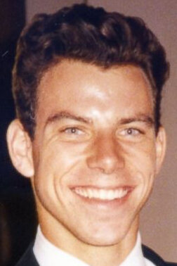 Көзілдіріктегі жетілген еркектермен порно