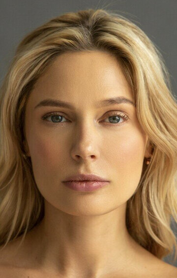 Наталья Пастушнаяның қатысуымен жалған порно