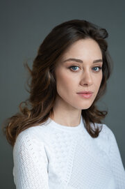 Yuliya Chicherinaning yalangoch fotosuratlari