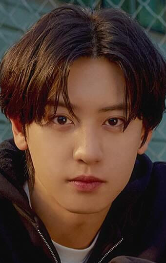 Пак Чанёль қызыл шашты