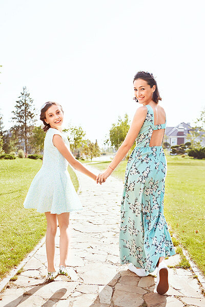 Филиппова вывела в свет повзрослевшую дочь Вдовиченкова STARHIT