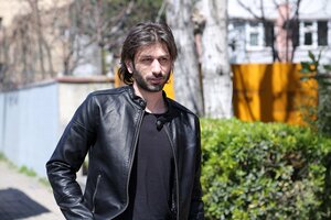 Черный шрифт кадр 14 на Эмбликс в Hd