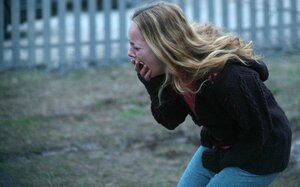 Оно живёт кадр 16 онлайн-кинотеатр Эмбликс