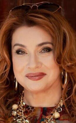 Жалаңаш актриса Вера Сотникова