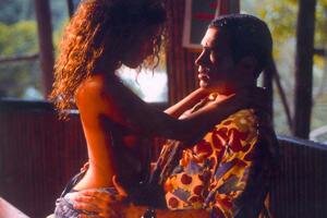 Lex телехикаясындағы аққұбаның жалаңаш суреттері