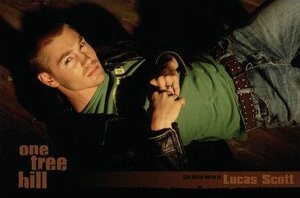 Постер: (Холм одного дерева, 2003 - вся информация о сериале на FilmNavi.ru