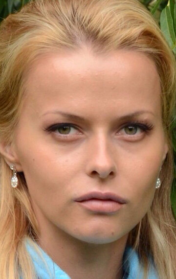 Үйдегі порно: Анасы ұлын жұлып алады