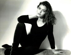 Порно басқа біреудің ұрығын жалайды