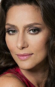 Ол еркектің тік тұрған жыныс мүшесін жұлып алады