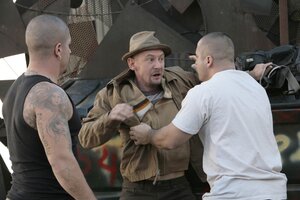 Желтая пресса кадр 20 на Эмбликс в Hd