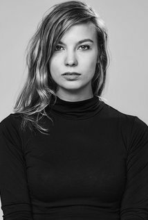 Без имени