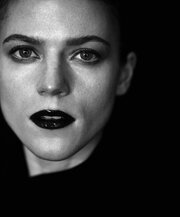 Порно көру: Күйеуі әйелінің шәуетін жалайды