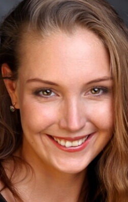 Саяжайда мас күйеу енесі күйеу баласына эротика сыйлаған.