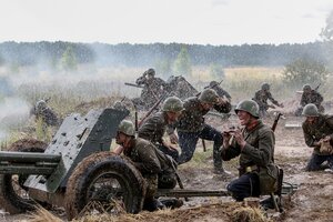 Подольские курсанты кадр 16 онлайн-кинотеатр Эмбликс