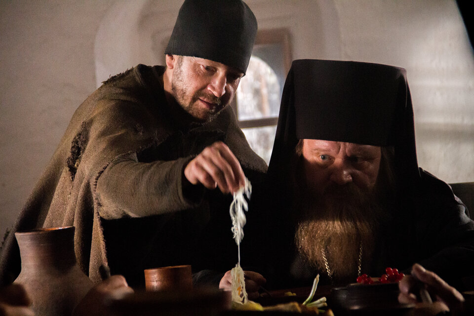 Фото: Монах и бес / Кадр из фильма «Монах и бес» (2016) #2702742