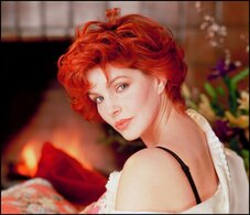 Присцилла Преслидің жалаңаш суреттері