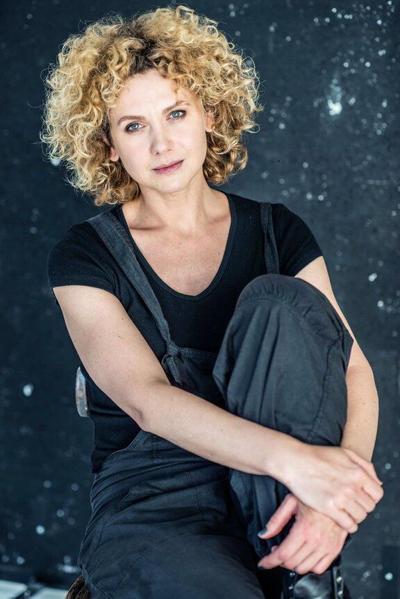 Әйел екі адамға арналған секс туралы