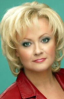 Лесбиянки Николь Энистонмен