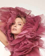 Erotik korsetdagi ayollar