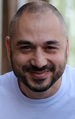 Арман Марутян (Arman Marutyan): фильмы, биография, семья, фильмография ...