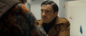 Чужие деньги кадр 5 на Эмбликс в Hd
