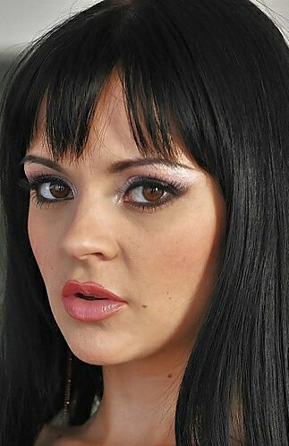 Кэмерон Диастың үйдегі секс видеосы