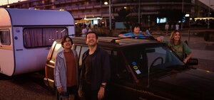 Развеселые каникулы кадр 7 онлайн-кинотеатр Эмбликс