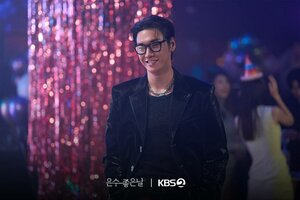 По тонкому льду кадр 1 на Эмбликс в Hd