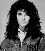 Веб-камера алдында шешініп жатқан ресейліктердің видеосы