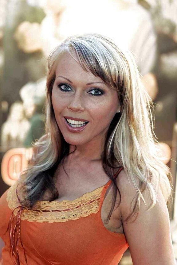 Мария Кожевникованың жалаңаш кискисі