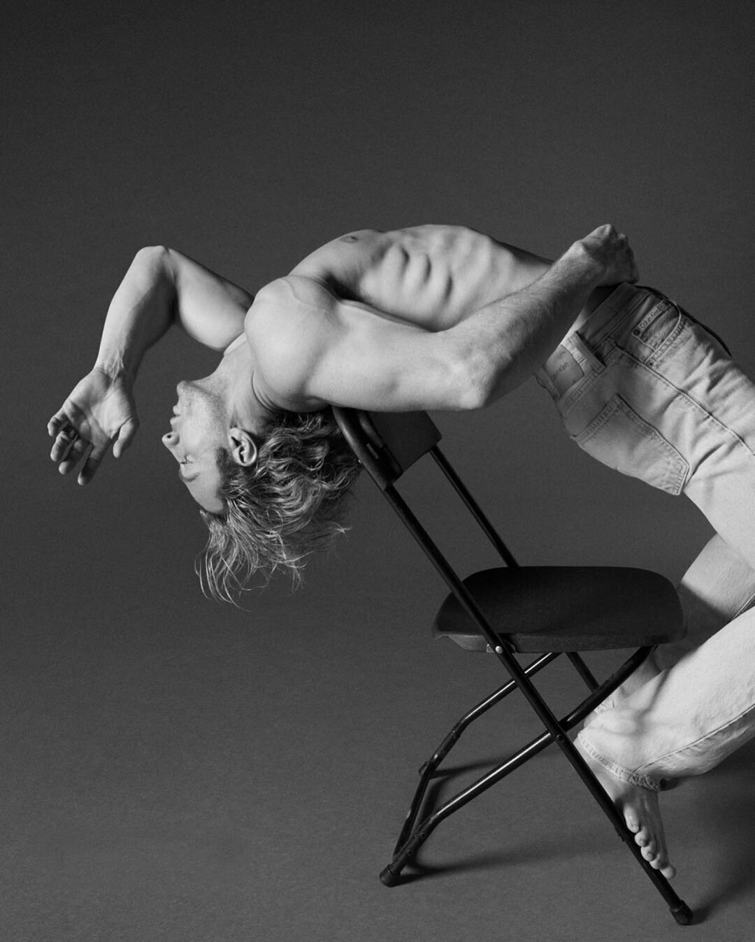 Фото: Аарон Тейлор-Джонсон (1990) 3973317.