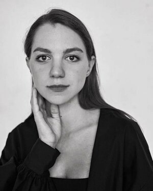 Ксения Комарова - Актриса Биография, Роли и Работы в Театре и Кино