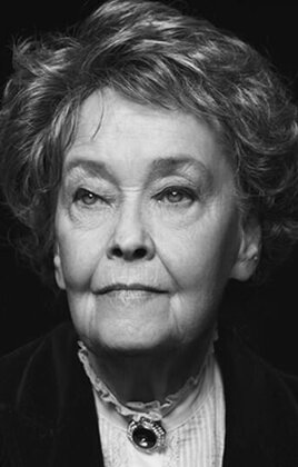 Лоррейн Уоррен (Lorraine Warren): фильмы, биография, семья ...